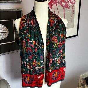 Oscar de la Renta Vintage Green printed silk Floral Scarf